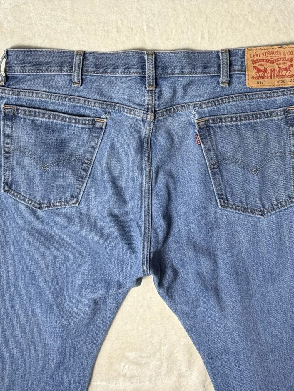 Levi's 517 Bootcut Jeans Mens 36x30 Blue Wash WaterLess Denim Pants Distressed